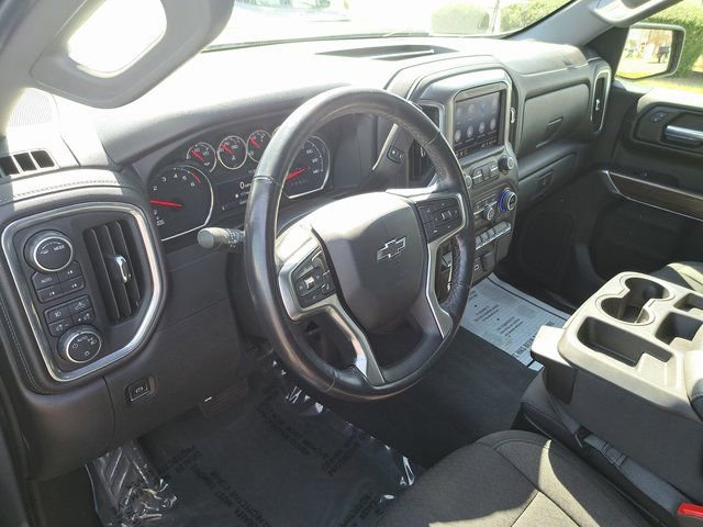 Used 2021 Chevrolet Silverado 1500 RST image 13