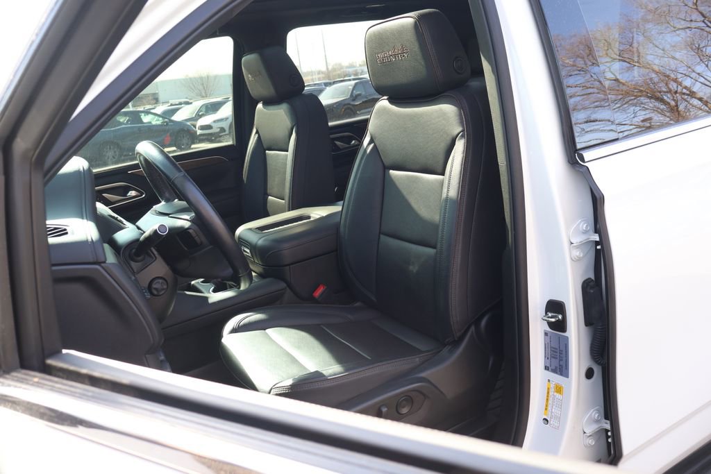 Used 2022 Chevrolet Tahoe High Country image 30