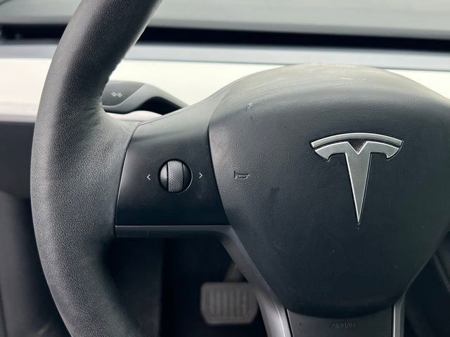 Used 2023 Tesla Model Y Long Range AWD/4WD image 20