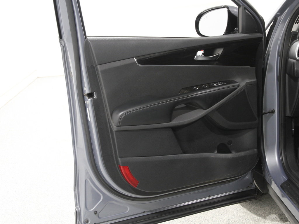 Used 2020 Kia Sorento EX image 4