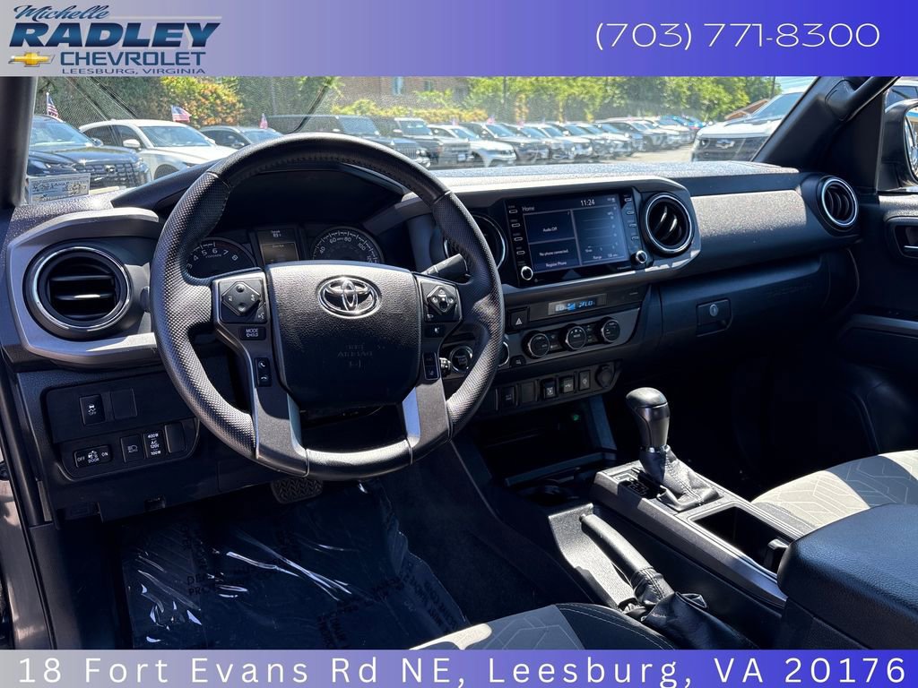 Used 2023 Toyota Tacoma TRD Off-Road AWD/4WD image 15