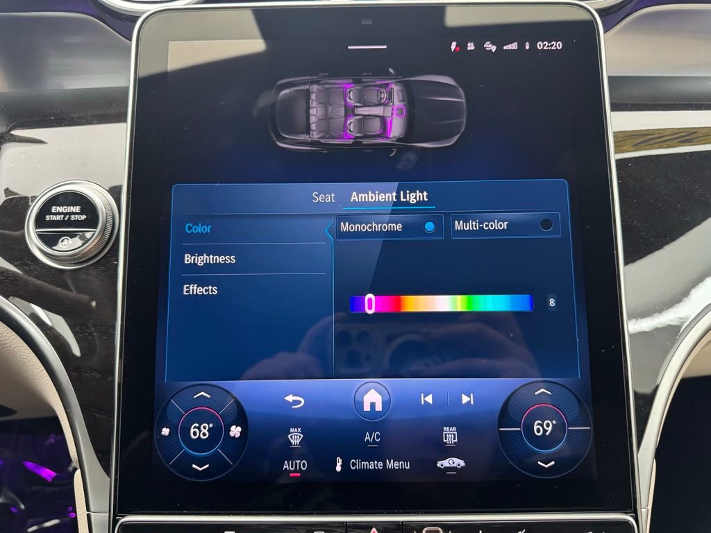 Used 2025 Mercedes-Benz GLC 300 4MATIC image 27