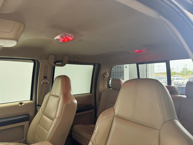Used 2010 Ford F350 Lariat image 5