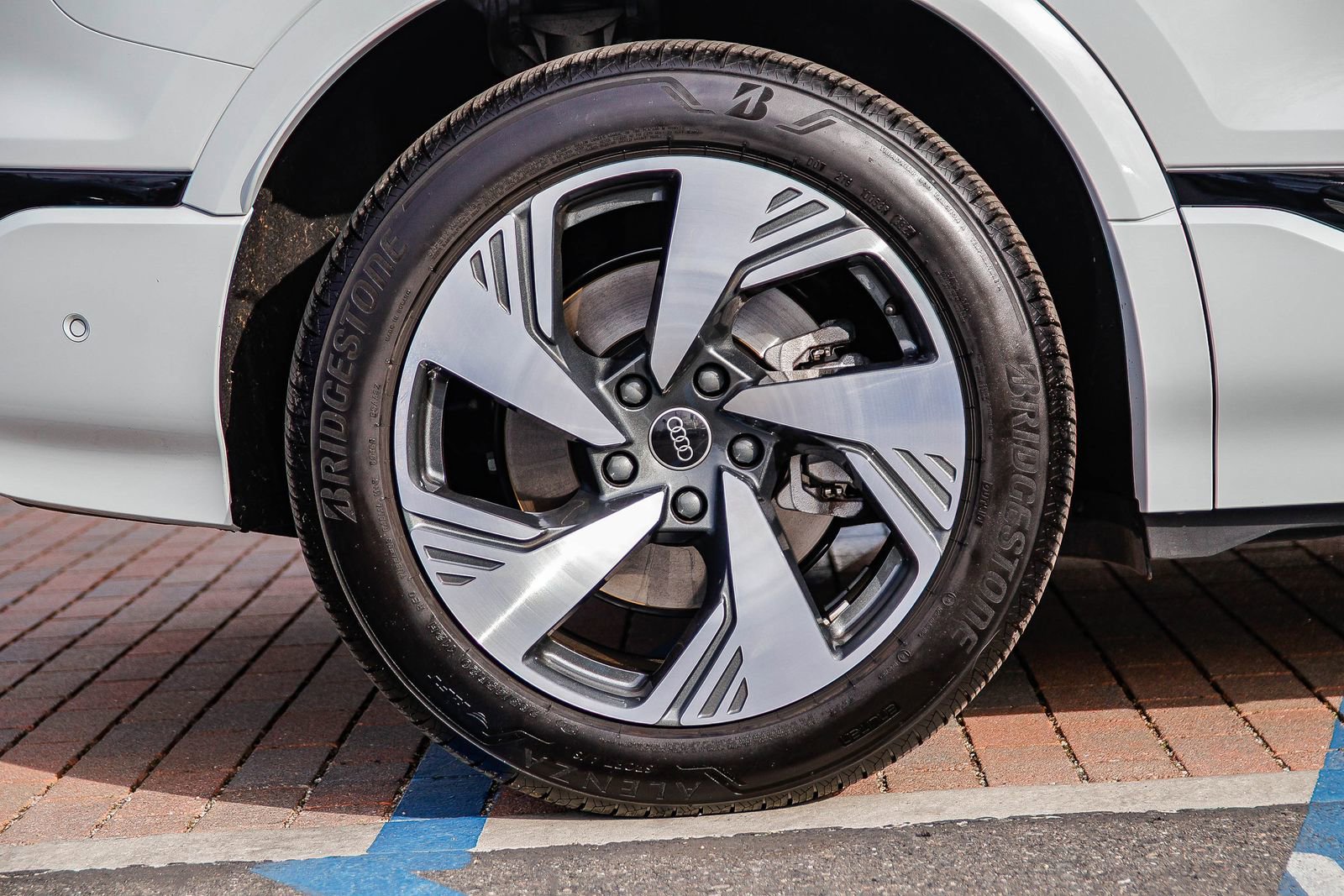 Certified 2025 Audi Q6 e-tron Premium Plus w/ Premium Plus image 10