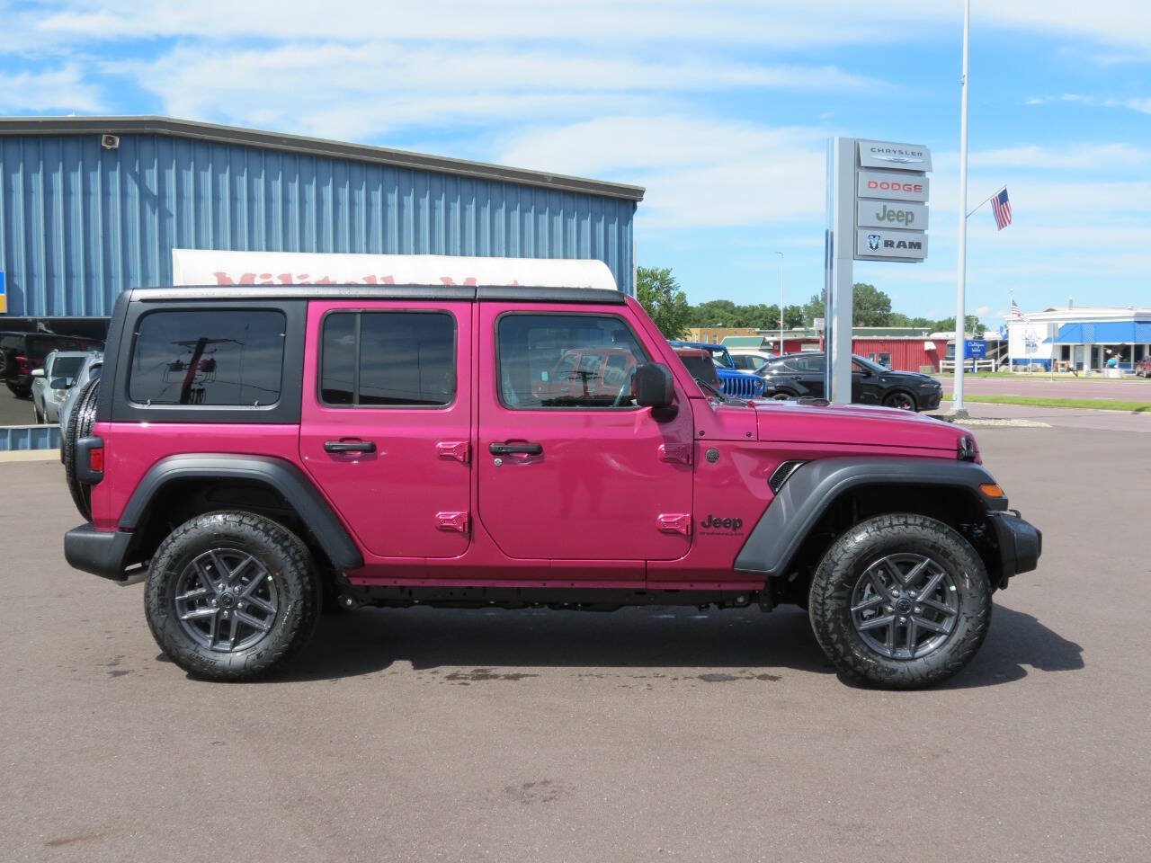 New 2026 Jeep Wrangler Unlimited Sport w/ Convenience Group AWD/4WD image 1
