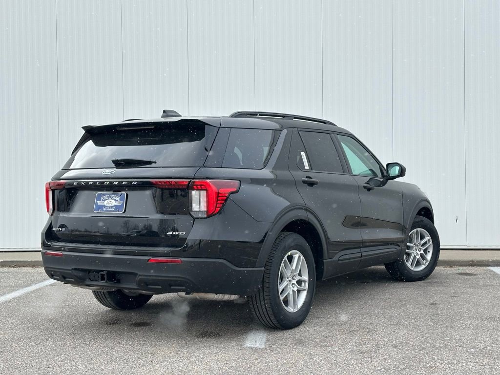 New 2026 Ford Explorer Active image 5