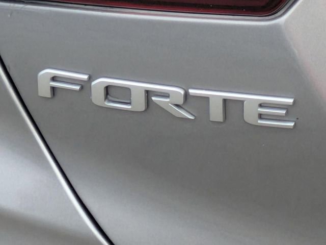 Certified 2023 Kia Forte LXS w/ LXS Technology Package image 10