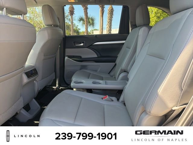 Used 2019 Toyota Highlander XLE image 15