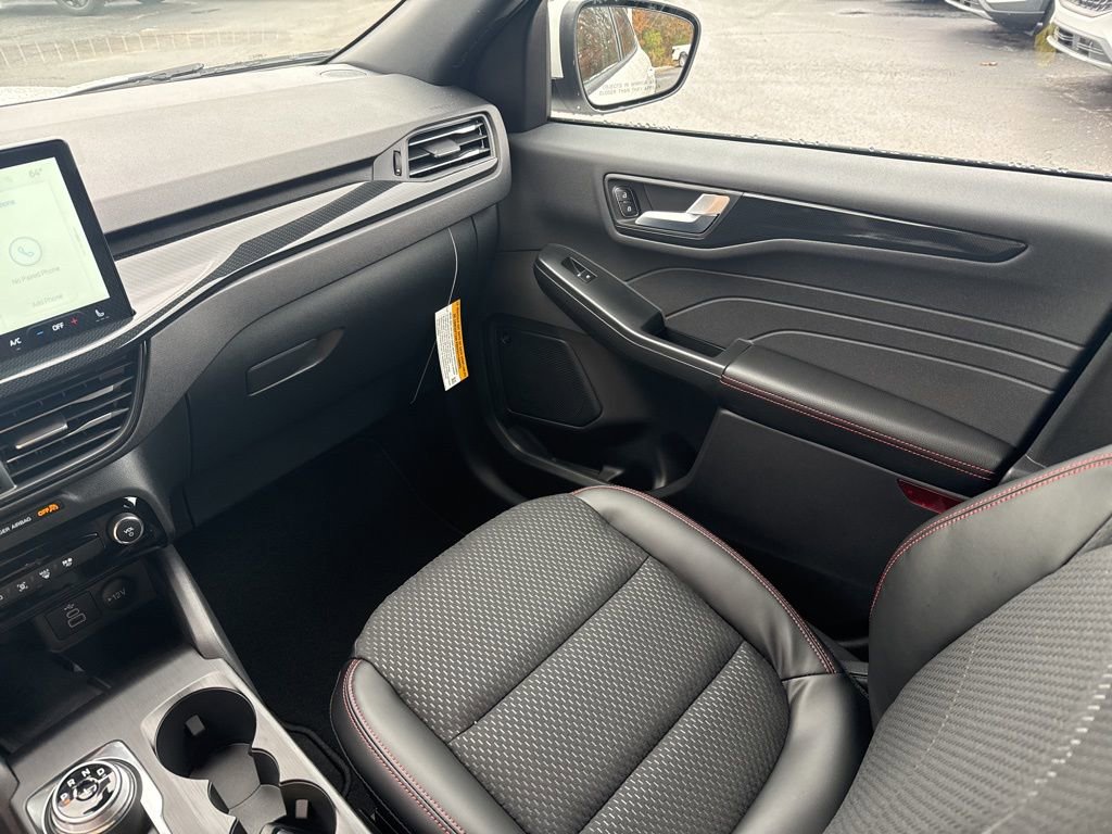 New 2026 Ford Escape ST-Line Select w/ Tech Pack #2 image 30