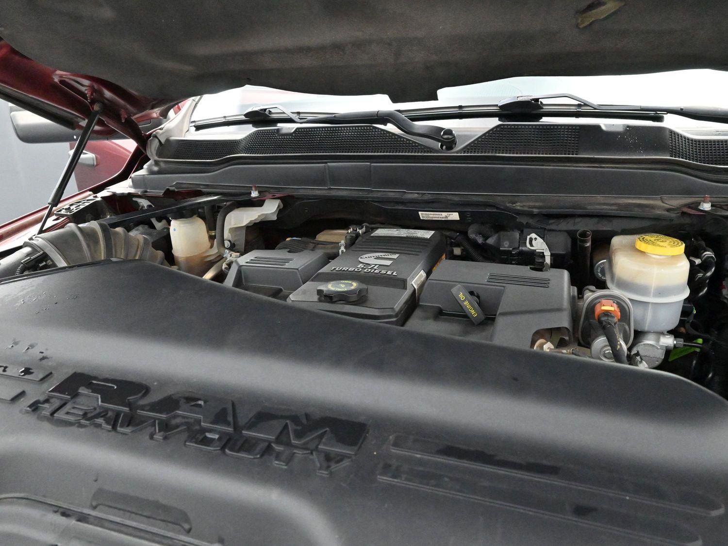 Used 2019 RAM 3500 Tradesman w/ Chrome Appearance Group image 29