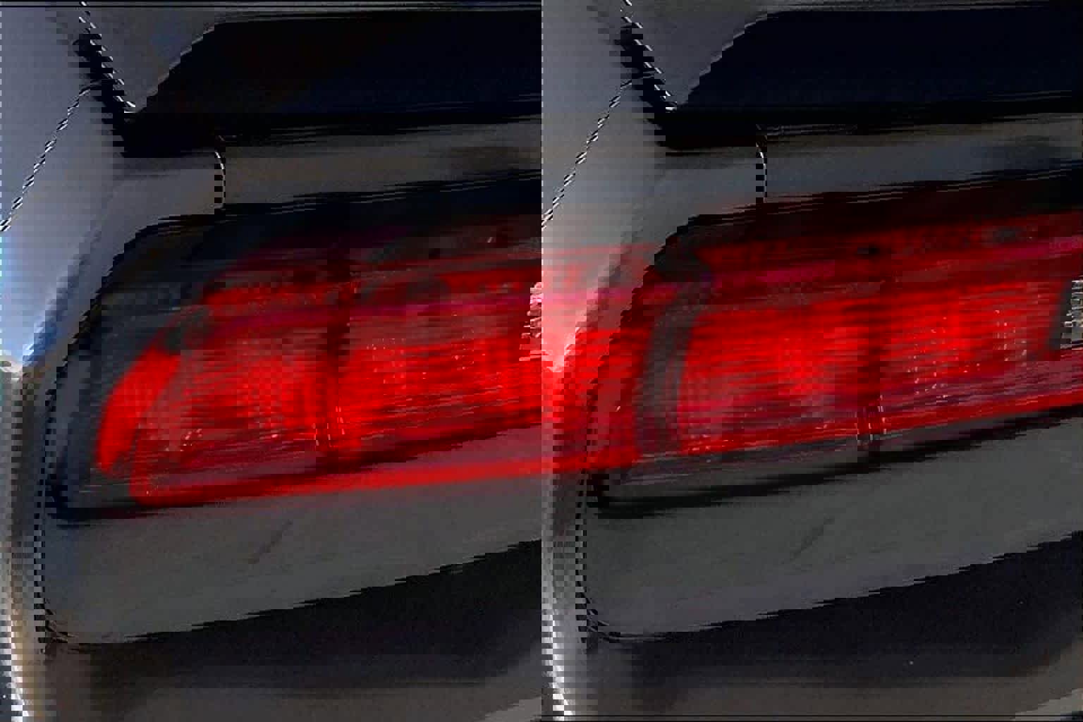 Used 2014 Dodge Challenger R/T image 28