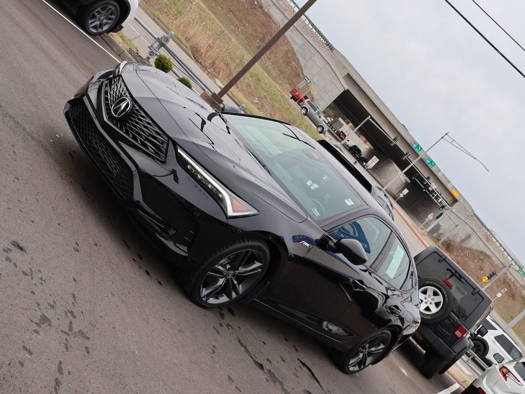 Used 2023 Acura Integra A-Spec image 3