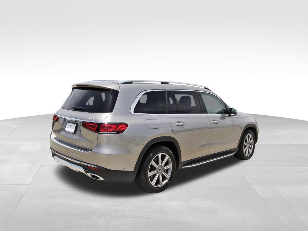 Used 2023 Mercedes-Benz GLS 450 4MATIC image 4