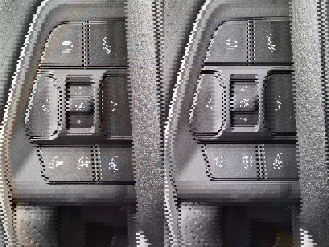 New 2026 Toyota 4Runner SR5 image 18