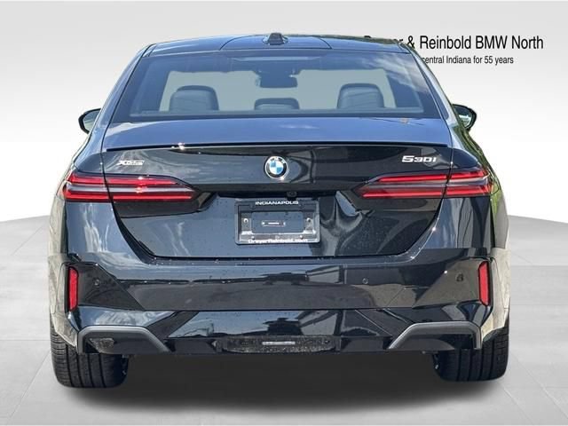 New 2027 BMW 530i xDrive w/ M Sport Package AWD/4WD image 6