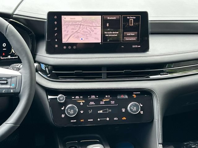 New 2027 INFINITI QX60 Luxe w/ Family Package FWD image 16