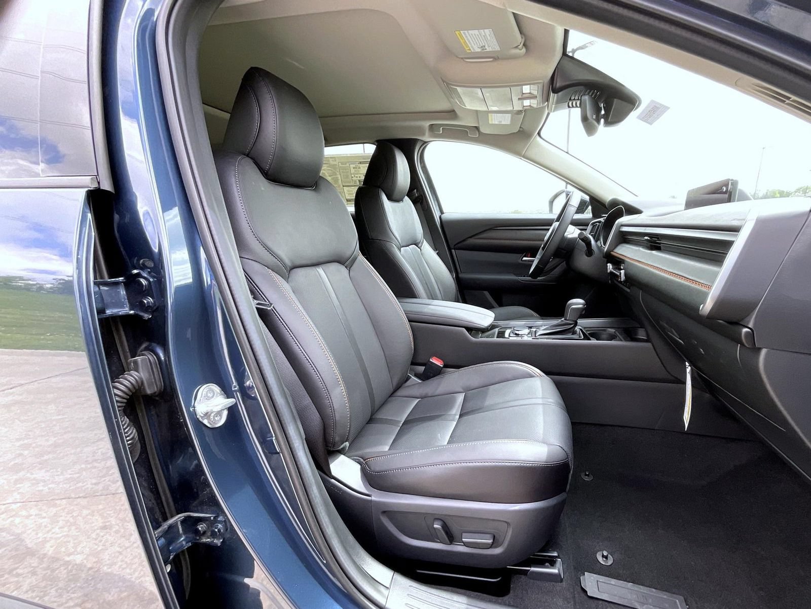 New 2026 MAZDA CX-50 AWD 2.5 Hybrid w/ Weather Package image 16
