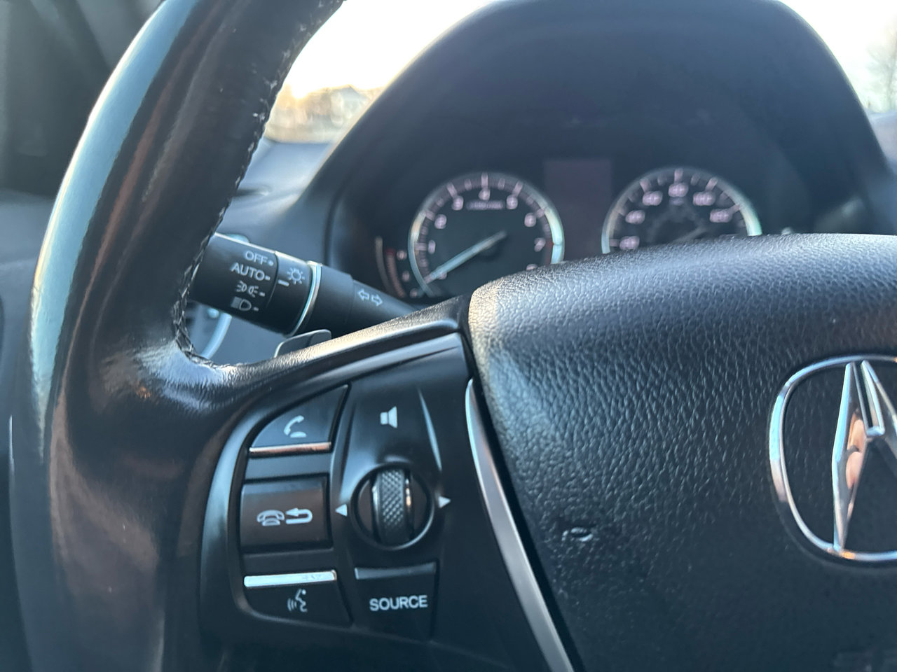 Used 2016 Acura TLX V6 w/ Technology Package image 28