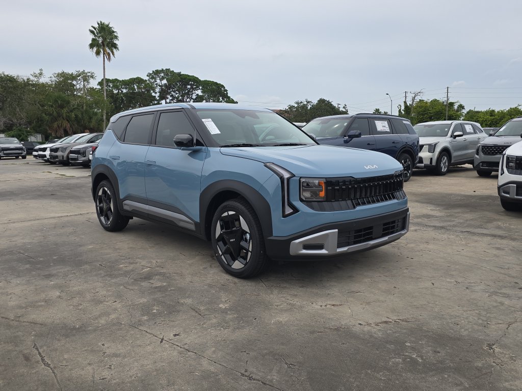 New 2027 Kia Seltos EX FWD image 2