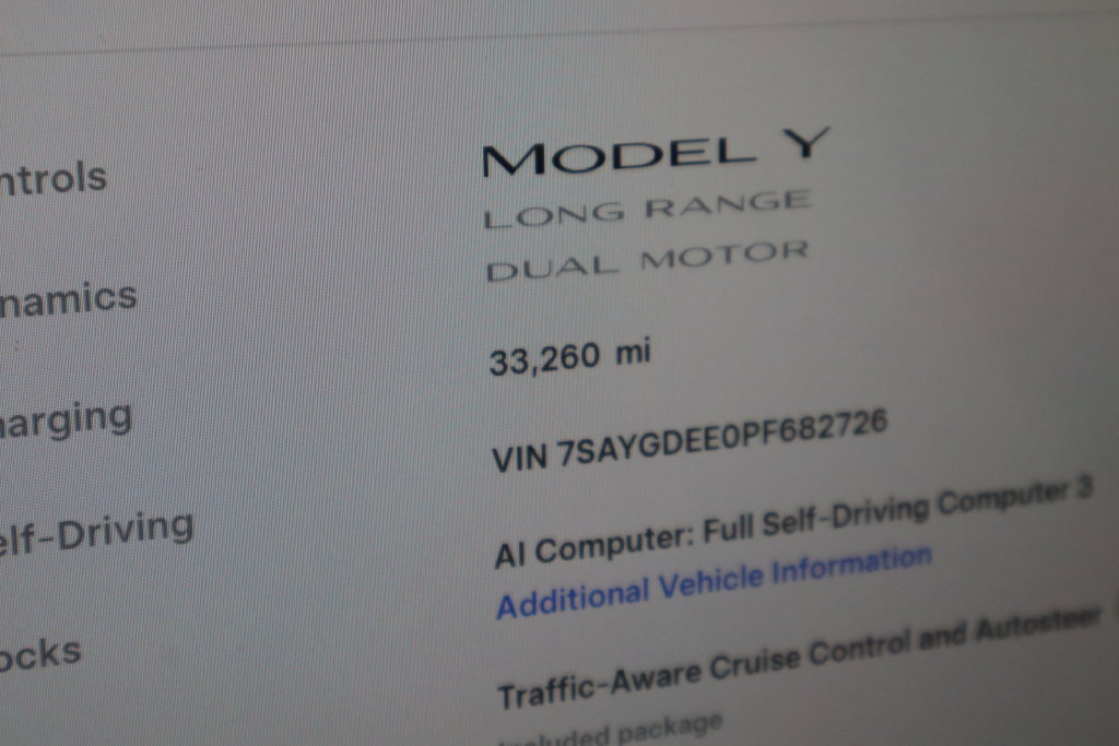 Used 2023 Tesla Model Y Long Range AWD/4WD image 40