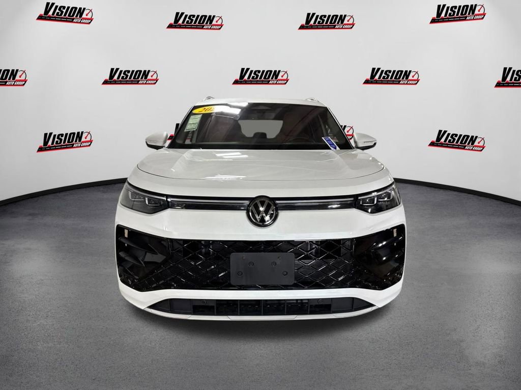 Used 2025 Volkswagen Tiguan SEL R-Line AWD/4WD video 2