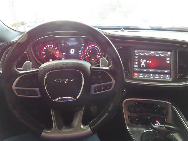 Used 2020 Dodge Challenger SRT Hellcat w/ Plus Package RWD image 21