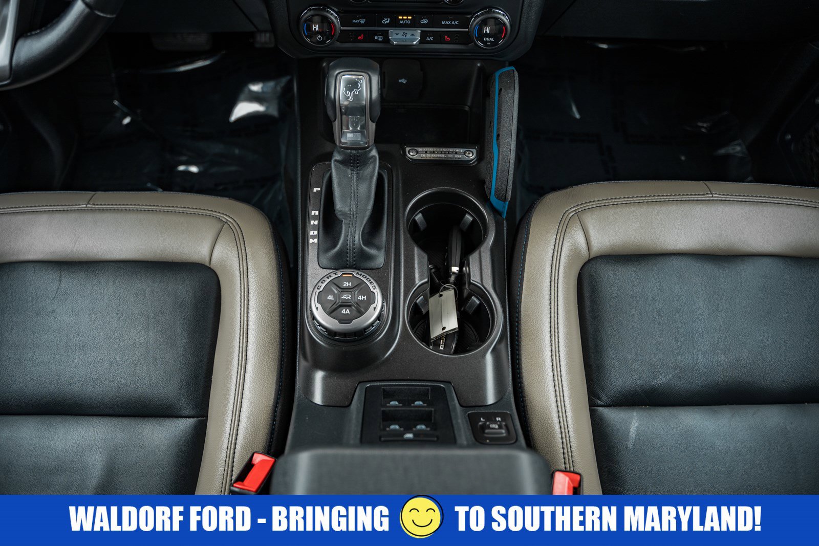 Used 2023 Ford Bronco Wildtrak image 31