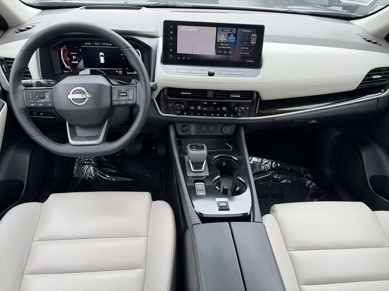 Certified 2025 Nissan Rogue SL w/ Tech Package FWD image 14