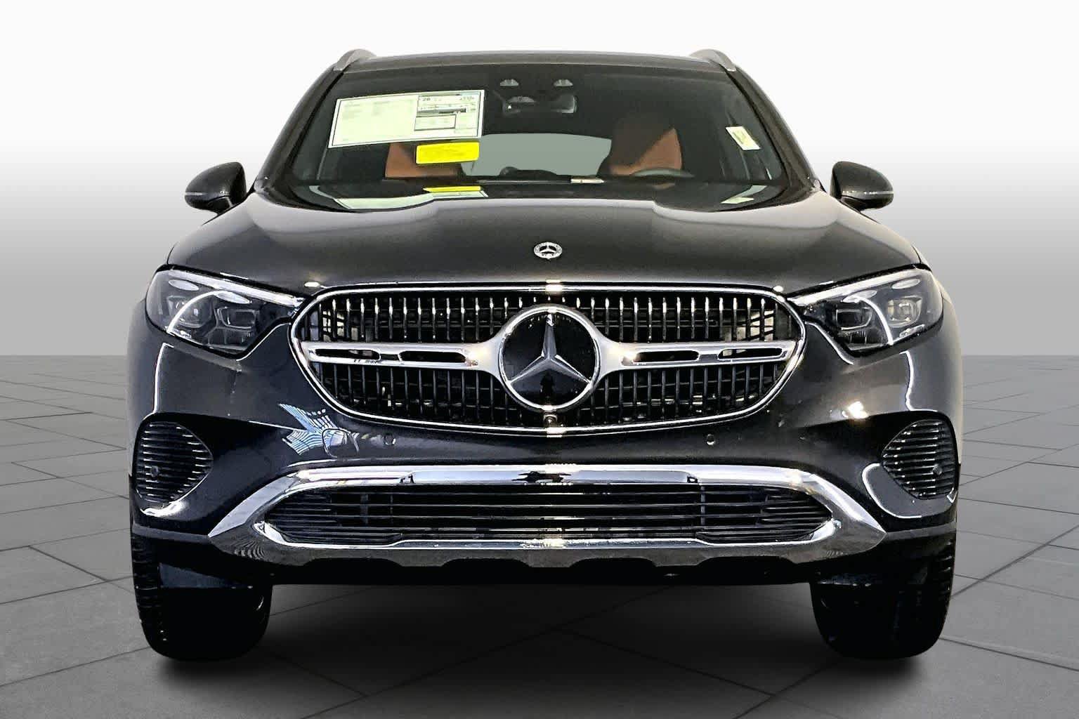 New 2026 Mercedes-Benz GLC 300 4MATIC image 2