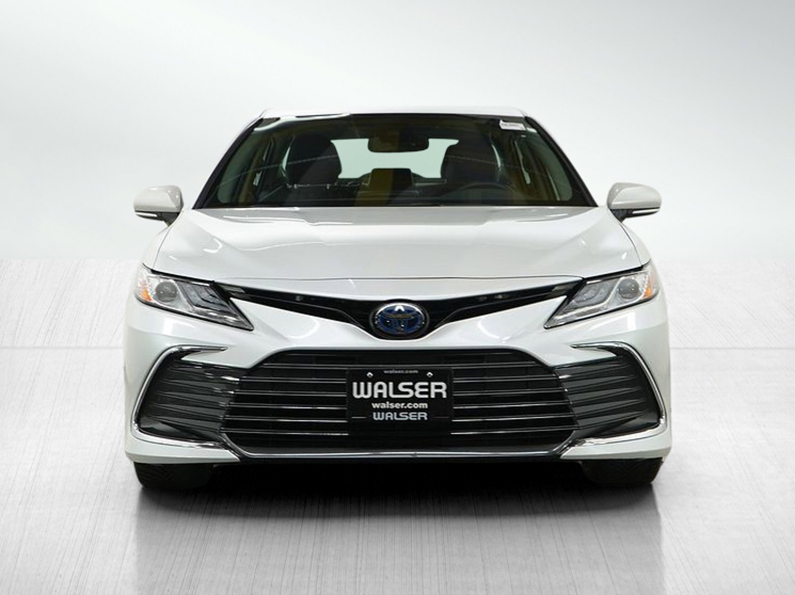 Used 2022 Toyota Camry XLE image 8