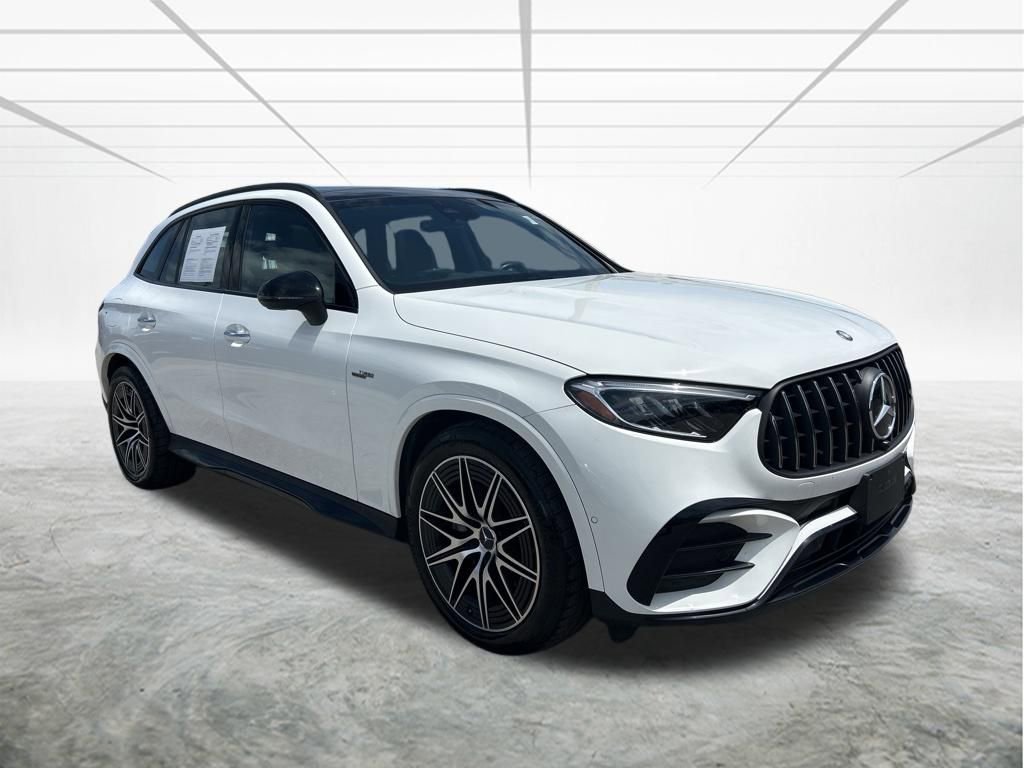 Used 2025 Mercedes-Benz GLC 43 AMG 4MATIC image 2