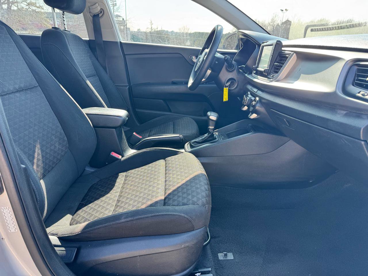 Used 2019 Kia Rio S image 22