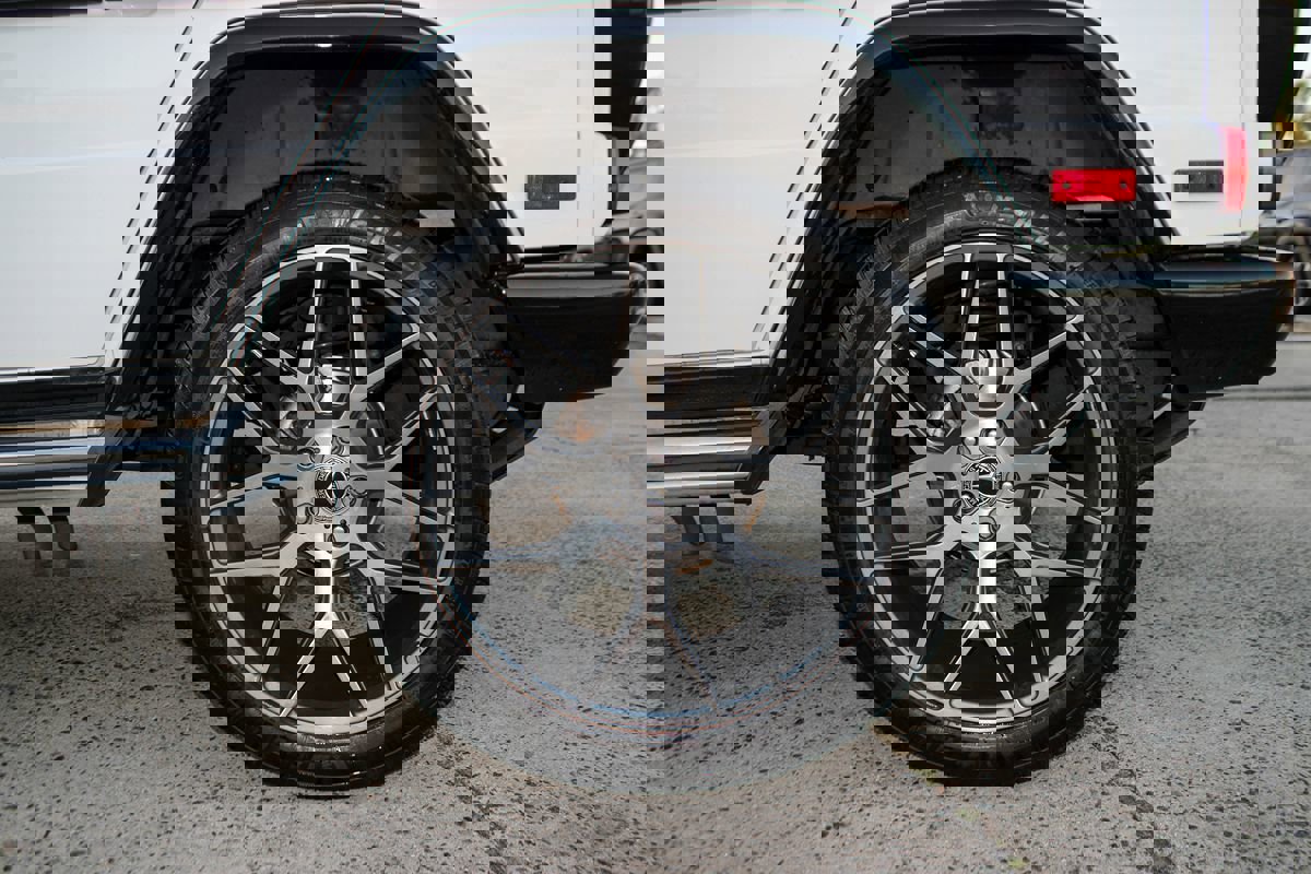 Used 2018 Mercedes-Benz G 550 w/ Night Package image 37