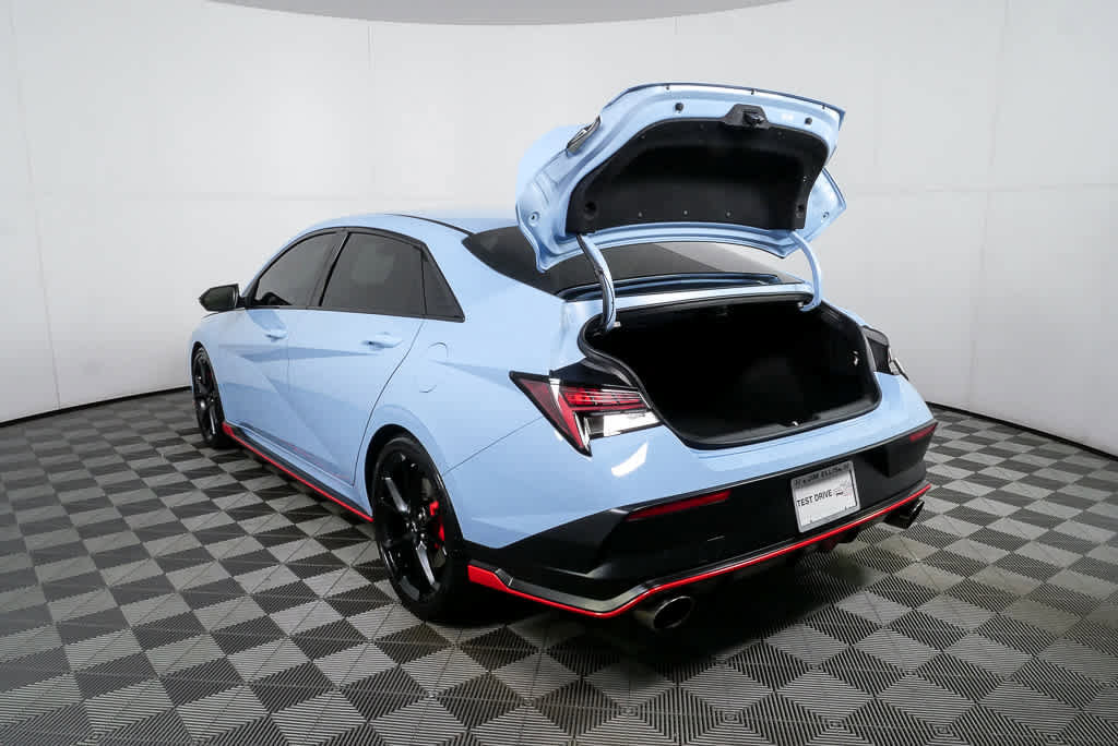 Certified 2025 Hyundai Elantra N image 29