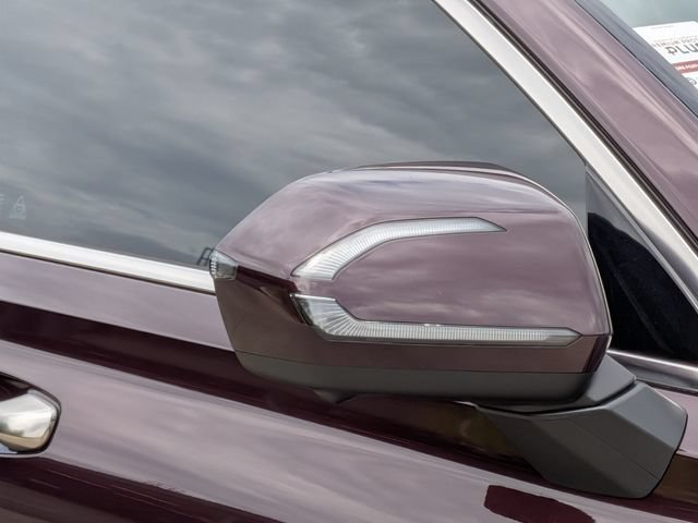 Used 2025 Hyundai Palisade Limited FWD image 13