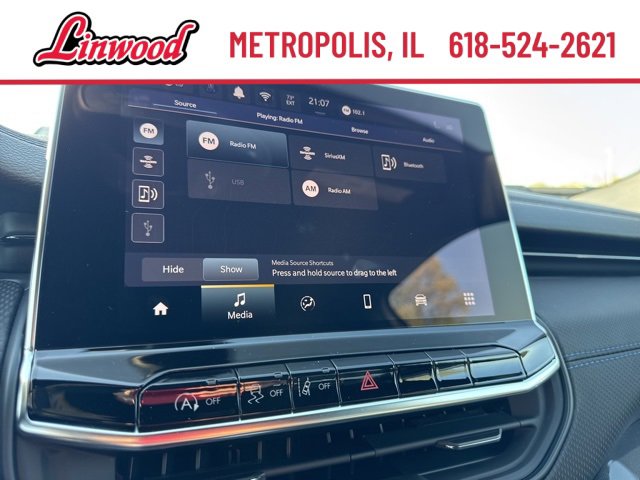 New 2025 Jeep Compass Latitude w/ Convenience Group image 28