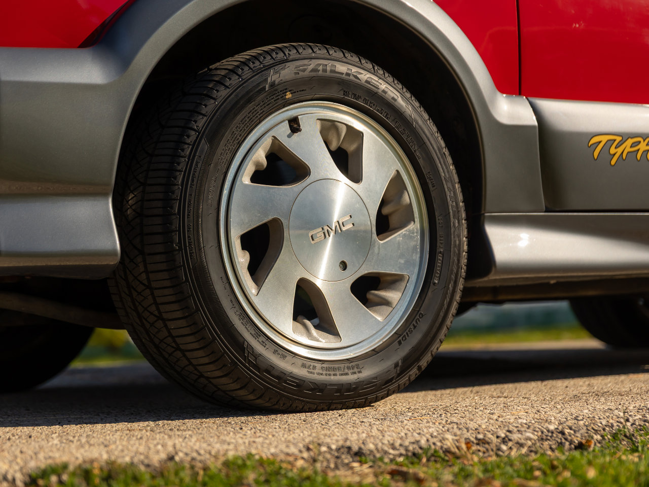 Used 1993 GMC Jimmy SLT image 22