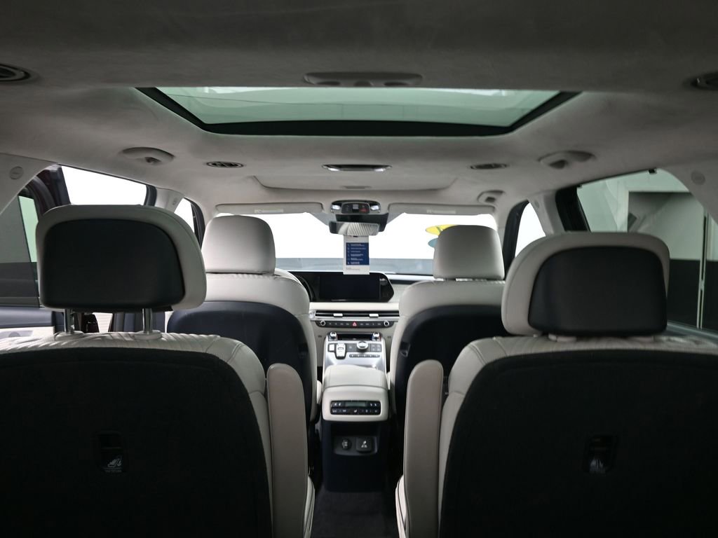 Used 2024 Hyundai Palisade Calligraphy image 34