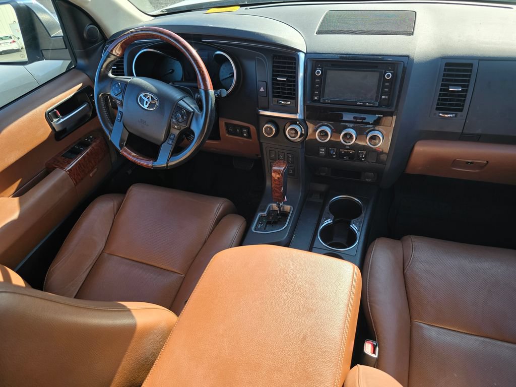 Used 2018 Toyota Sequoia Platinum AWD/4WD image 13
