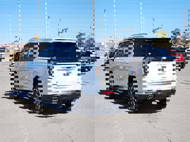 New 2026 Chevrolet Suburban High Country w/ Sun And Tow Package image 5