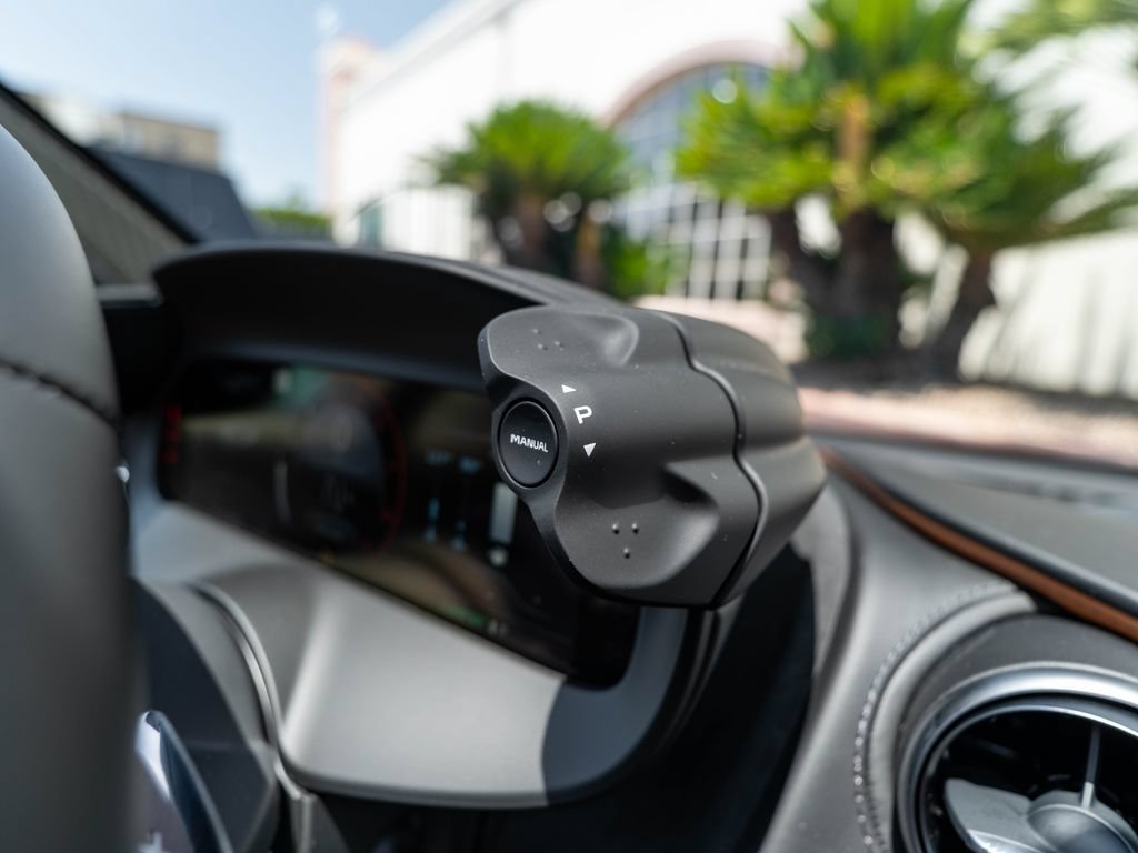New 2026 McLaren 750S Spider RWD image 15