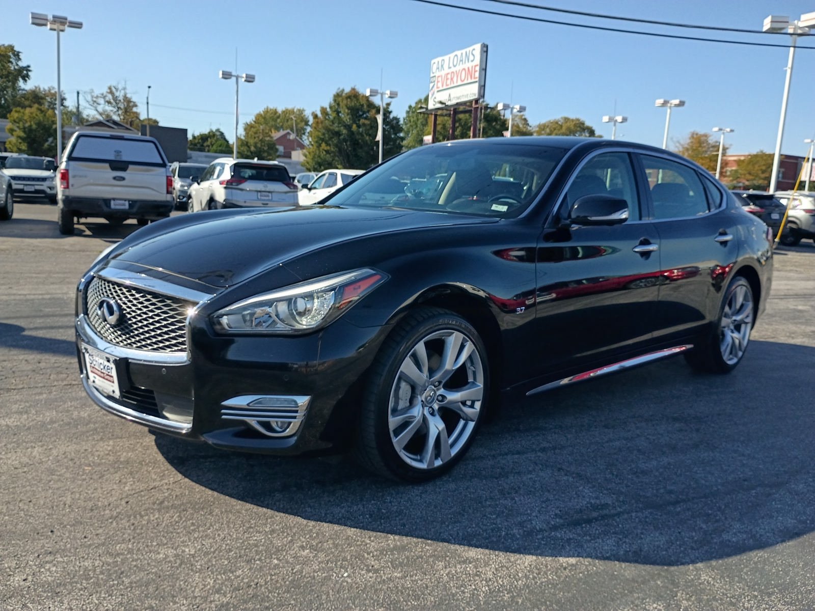 Used 2018 INFINITI Q70 L 3.7 w/ Sensory Package