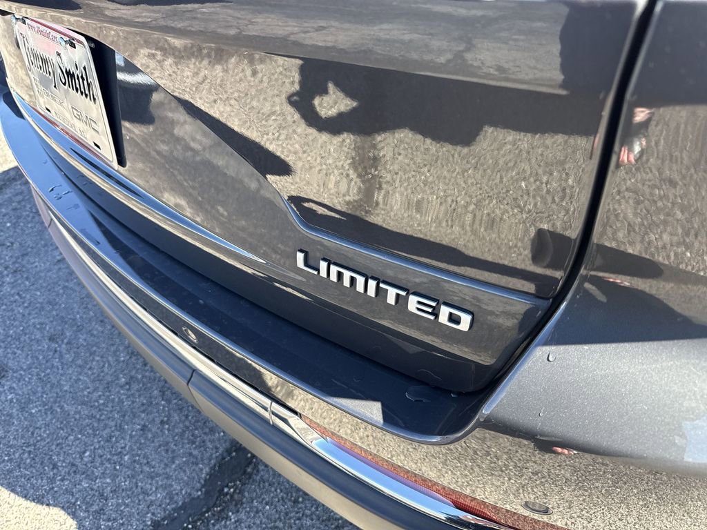 Used 2025 Jeep Grand Cherokee Limited image 39