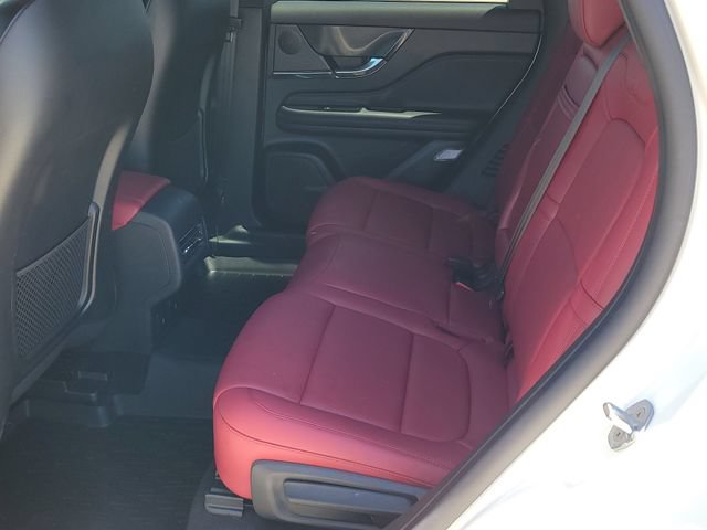 Certified 2025 Lincoln Corsair Reserve w/ Jet Appearance Package AWD/4WD image 8