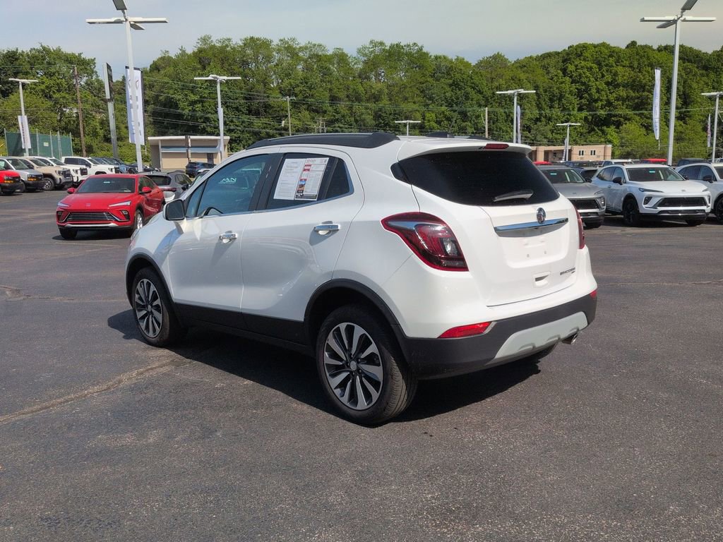 Used 2022 Buick Encore Preferred AWD/4WD image 7