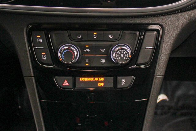 Used 2022 Buick Encore Preferred w/ Safety Package II FWD image 29