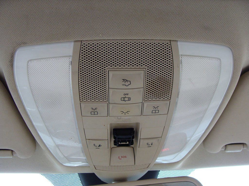 Used 2014 Mercedes-Benz C 300 4MATIC Sedan image 26