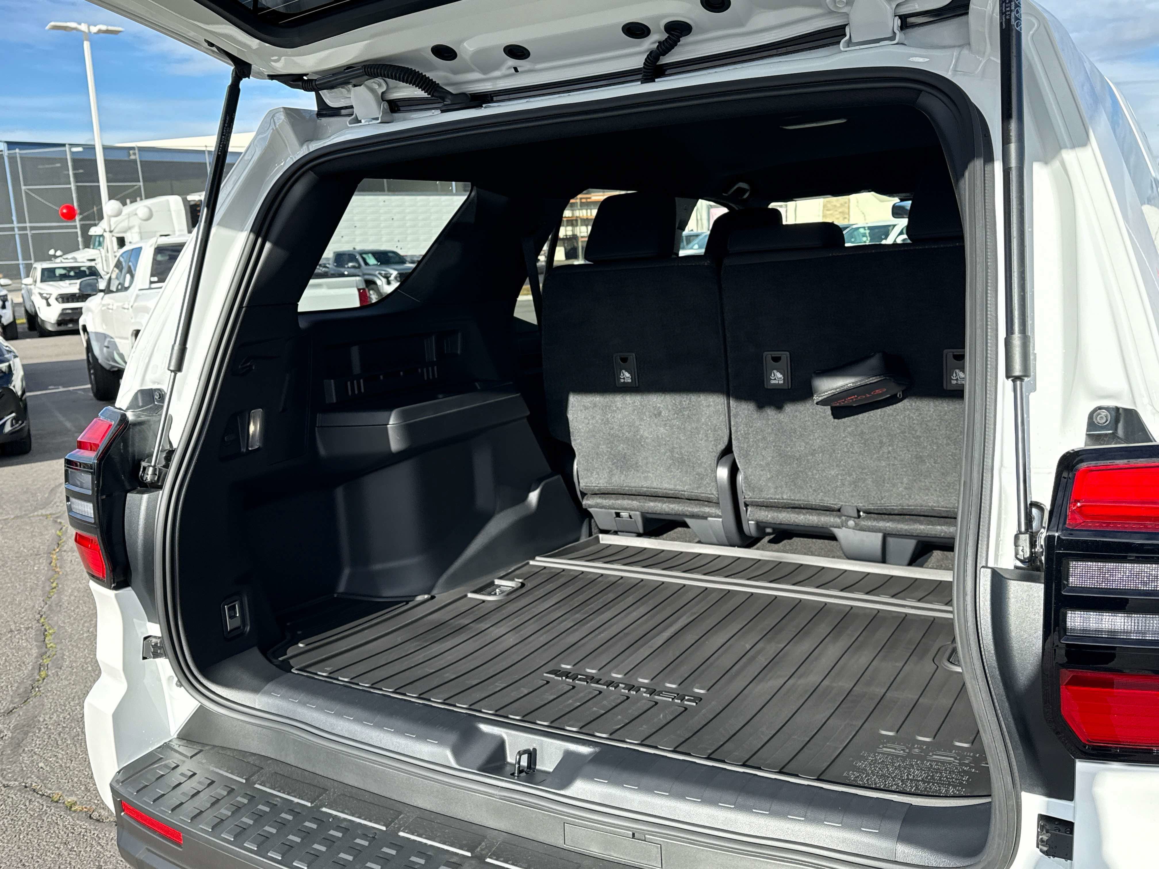 New 2026 Toyota 4Runner SR5 image 14