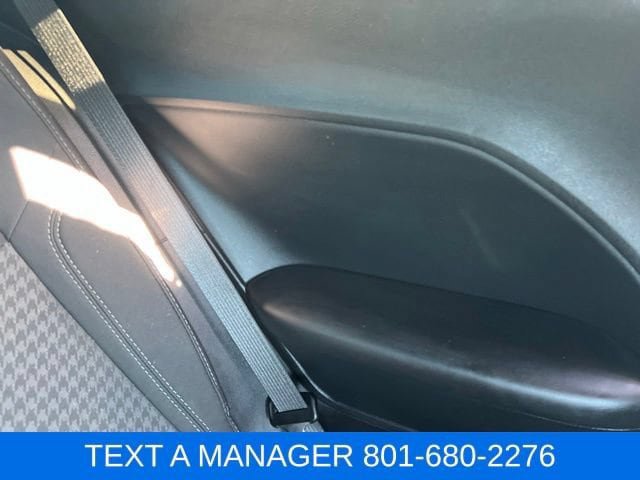 Used 2019 Dodge Challenger SXT w/ Blacktop Package AWD/4WD image 31
