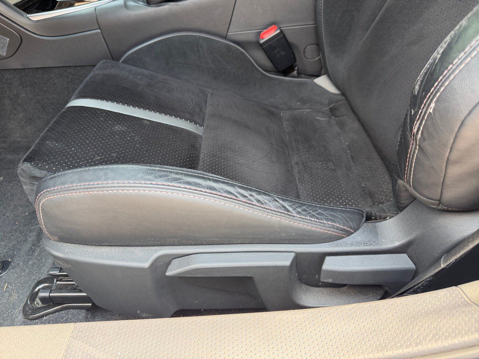 Used 2024 Toyota GR86 Premium RWD image 14